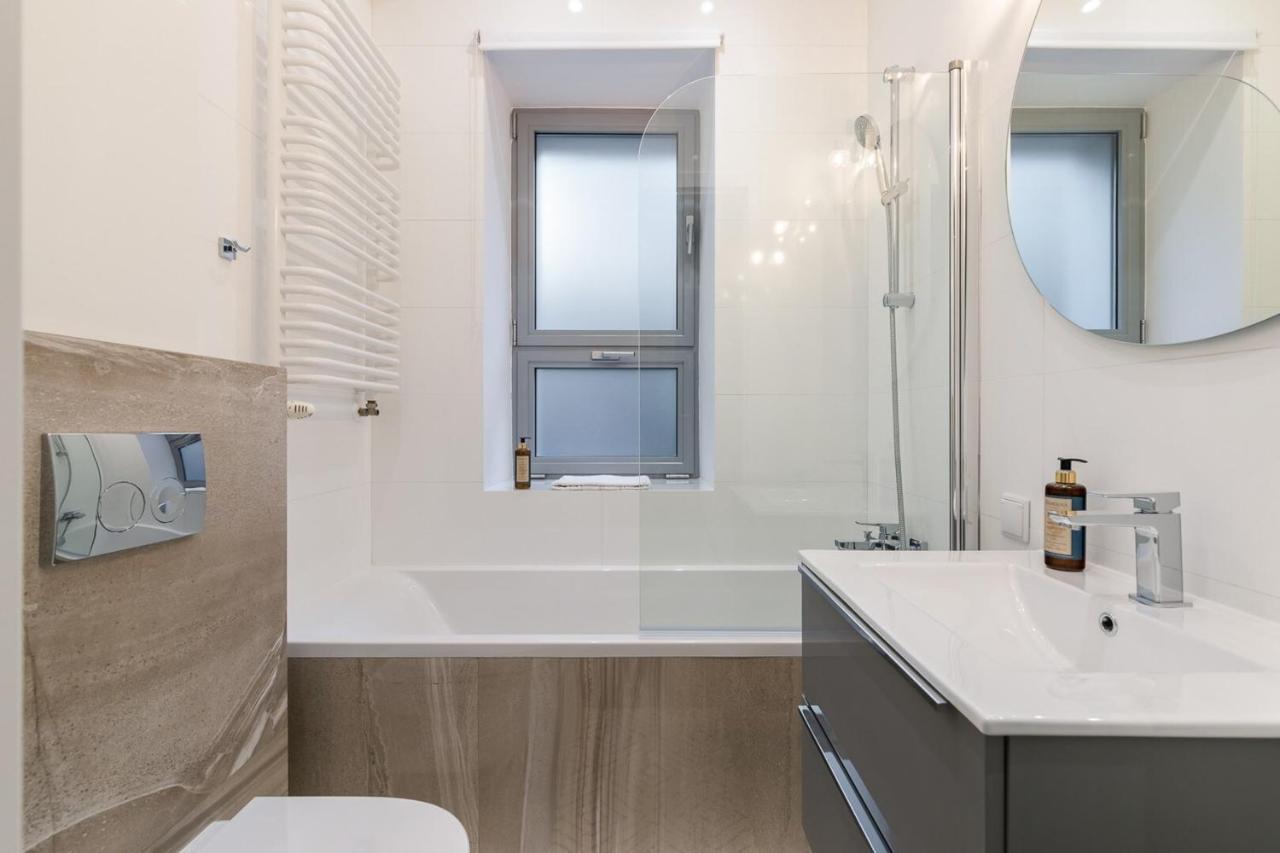 Twarda 14 - Elegant Apartment By Noclegi Renters Varšava Exteriér fotografie